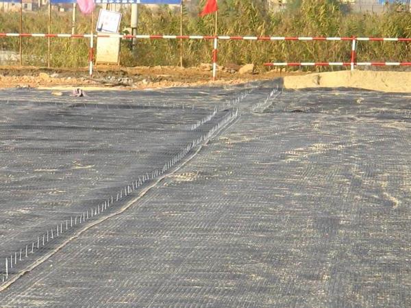 ɽ�|������ő�(y��ng)���ڳ��е�·����